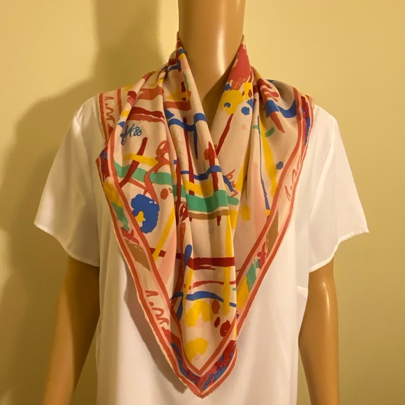 Various Brands, Sizes, And Colors Of Beautiful Scarves Six Piece Bundle - Picture 6 of 10